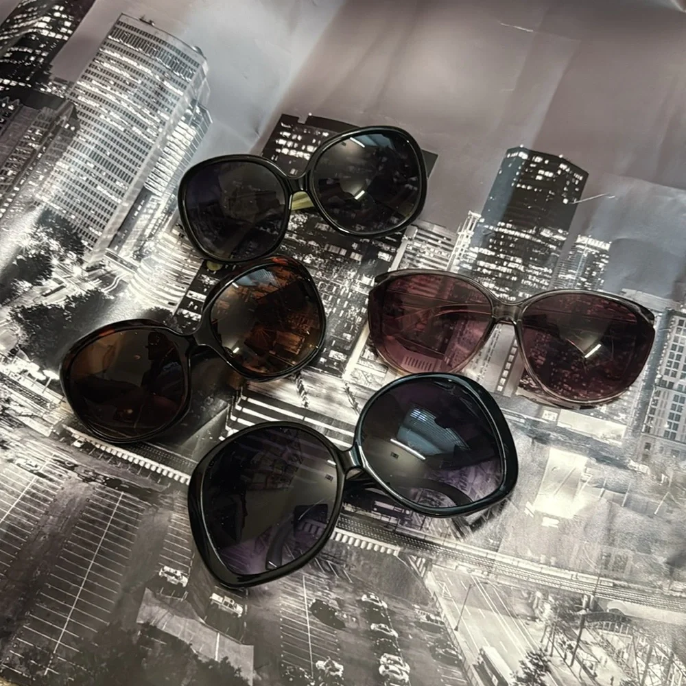 Stylish Oversized Sunglasses Set - Picture 2 of 7